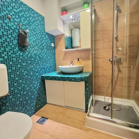 דירה Max's Downtown Oasis